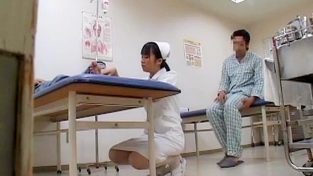 观看精彩的JAV女优望美朝仓、月光蓝和日向小波的火热片段