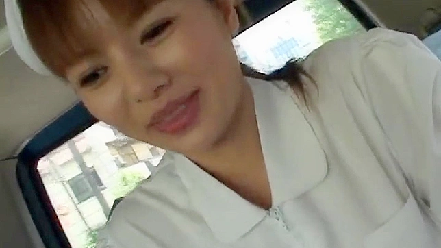 日式护士与扮演猫的病患激情缠绵至高潮