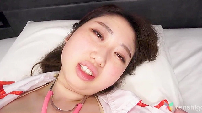 日本魅惑女巫师：你期待已久的性感护士角色扮演！