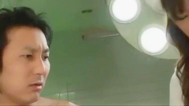 性感护士SerinaHayakawa的医院风流事