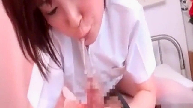 日系熟女护士在第5部分奉上强烈口交 — 绝对不容错过！