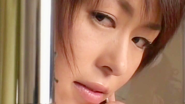 尽情欣赏吧！18岁美姬梦的诱人挑逗秀