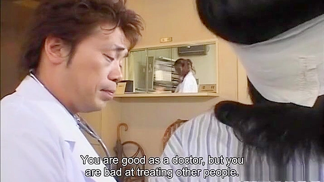 JAV魅力女神Runa Tominaga以迷人诱惑魅惑她的医生