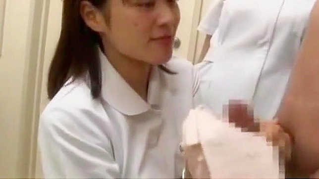 快来参加我们的专属日本狂欢吧，有JAV明星月见七绪、早田麻纪和樱彩由里！