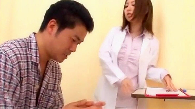 佐藤由里、雪野ほたる和月城ルンの性感丝袜JAV场景