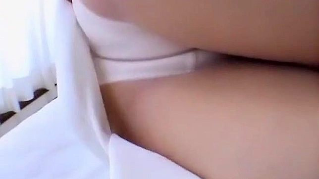 娇小乳头女王清见顺的惊人中出场景—独家JAV呈现