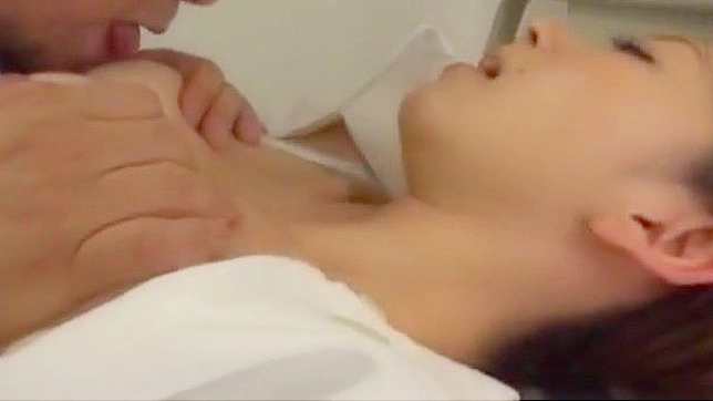 日本诱惑~大津木响、矢吹杏和栗栖江梨香的喷射天堂！