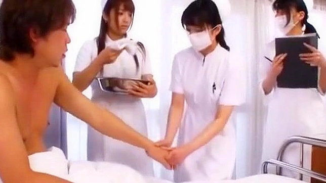 迷失在日式魅惑女巫神崎紫织诱人双眸的蒸汽第一视角颜射JAV片段！