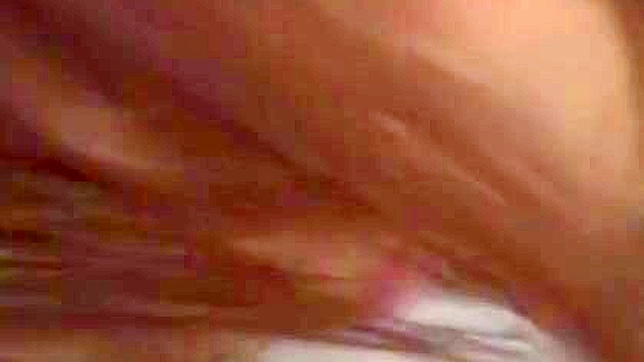 日本女神Anna Kaneshiro穿戴迷人护士服呈现震撼口交Fera场景