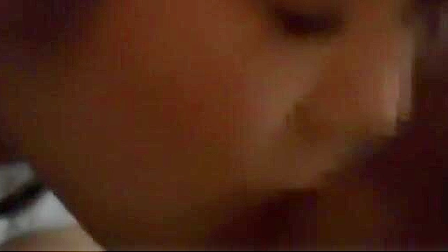 日本女神Anna Kaneshiro穿戴迷人护士服呈现震撼口交Fera场景