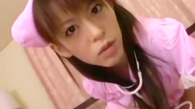 日式场景：难以抗拒的护士热情手交服务