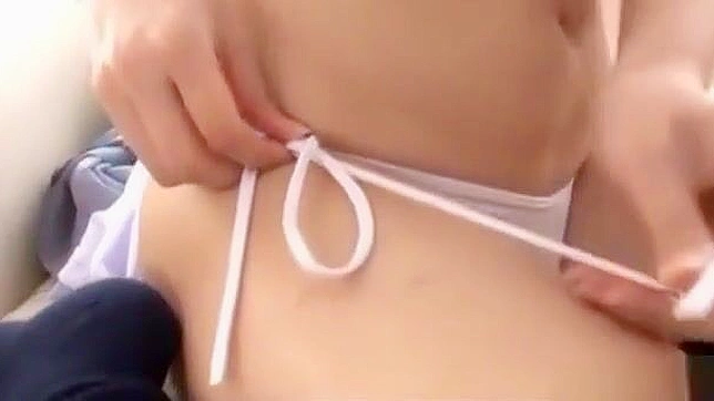 日本护士的诱人美貌展示~激烈的 hardcore 性爱场景解析