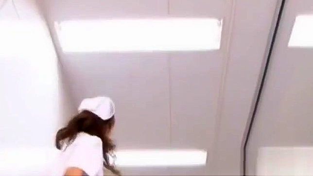 JAV女神Akina的第四部狂野护士角色必看！