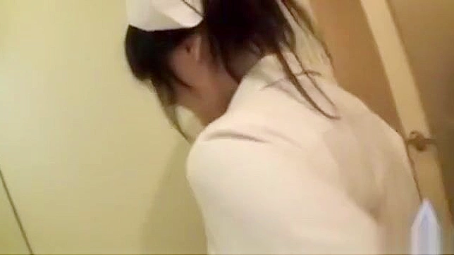 在JAV性爱冒险中与不可抗拒的藤崎世志留一起享受快乐！