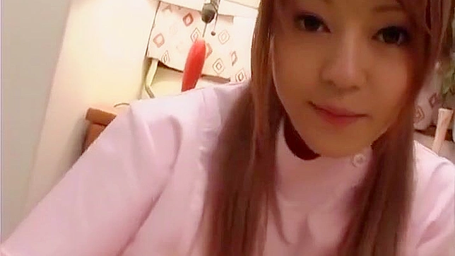 日本AV女星狂野的性感护士角色扮演！