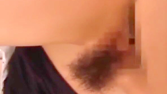 为吉沢明歩的口技在第二部分中高潮—JAV色情明星传奇