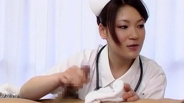释放欲望！疯狂日本女优无罩惊艳口交JAV电影体验！
