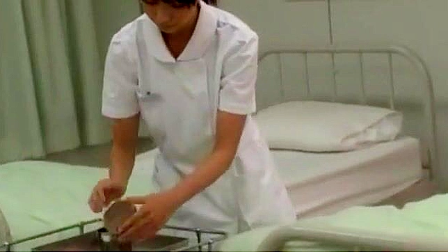 日本性感护士梦羽凉、夏目奈津美与山梨柚子的JAV艳情场景