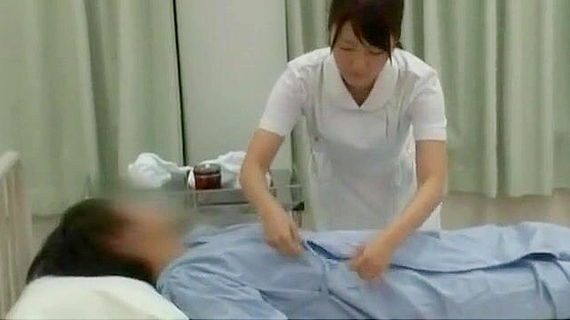 日本性感护士梦羽凉、夏目奈津美与山梨柚子的JAV艳情场景