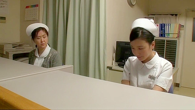 进入这个火热的户外JAV电影，体验诱人的日本女优世界