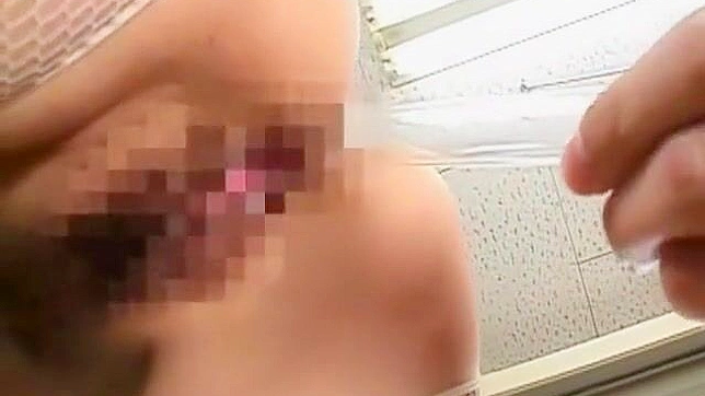 日本魔女奈々夏目在医疗JAV中的诱人舔阴场景！