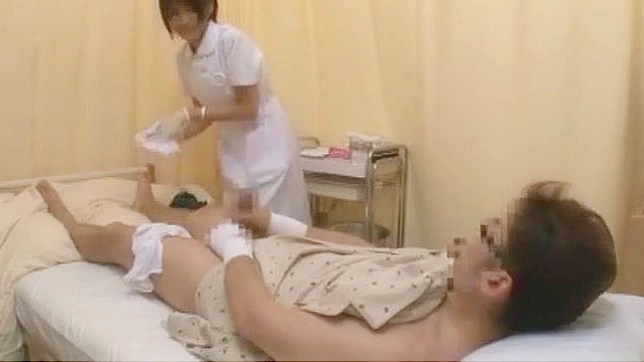 体验JAV女神夏树由纪、泉佐木和桥本优香的狂野护士角色扮演！