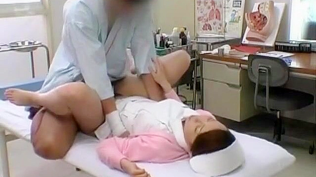 引人入胜的日本护士：Yume Kimino、Azusa Akanishi和Sana Kanato在精彩的JAV片段中！