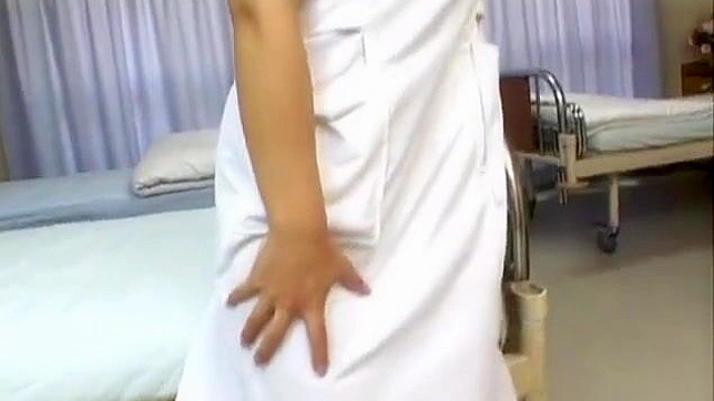 走进魅惑世界：不可抗拒的亚洲护士MIKU HOSHINO