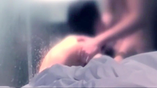 日本女巫与丰腴妻子沐浴：独家第二部分