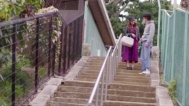 梦美的情欲享受：JAV美女的诱人淫靡时光