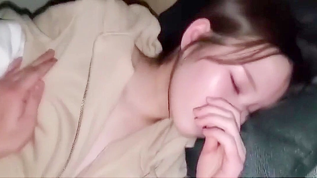 揭秘我们JAV系列中小胸的魅力—迷人亚洲天使的诱惑