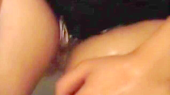 JAV美女森川晴希献上性感双人深喉秀！