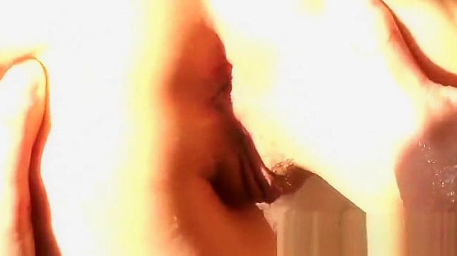 魅惑妖姬引领激情群交盛宴—极致日式成人体验！