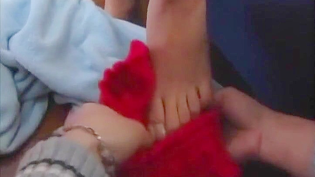 Houzuki Hikaru的情欲沐浴与口交：释放欲望，尽在迷人亚洲美女之中。