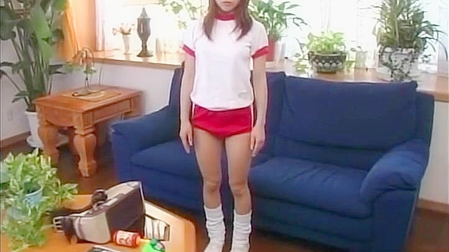 Houzuki Hikaru的情欲沐浴与口交：释放欲望，尽在迷人亚洲美女之中。