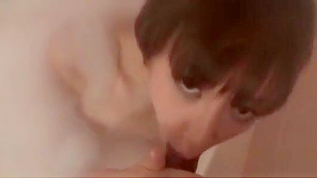 渴望更多吗？来看看原木瞳迷人的口技技巧吧！