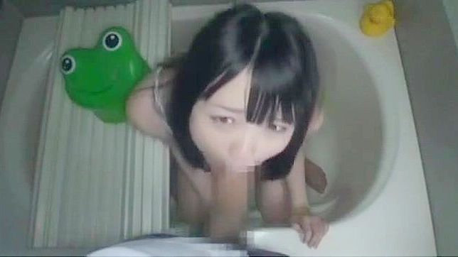 揭开Riona Minami性感放荡的一面在炽热的JAV影片中！