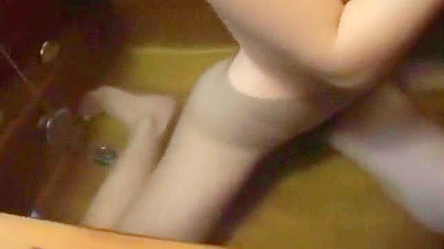 JAV女神金崎舞在必看片段中的诱人表演