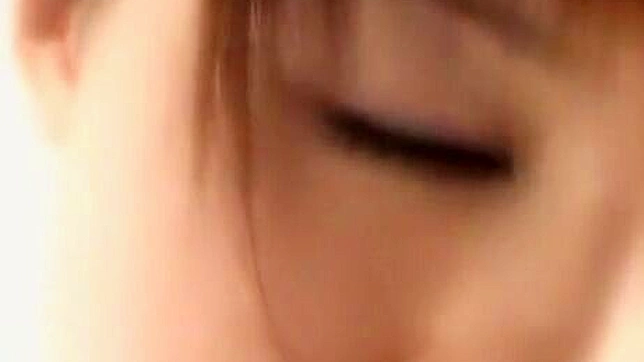 JAV女神金崎舞在必看片段中的诱人表演