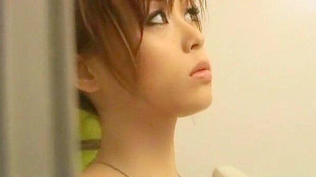 日本女神吉原美奈的丰腴小胸幻想淋浴秀