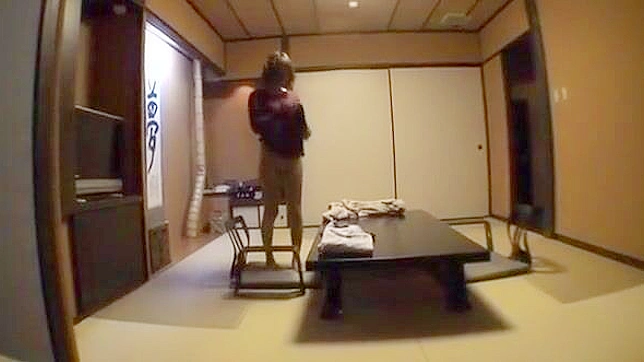 女高中生比基尼按摩第1部 翻译版 审查过