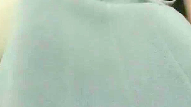 领略日本顶尖：Yui Kasugano的性感自慰秀