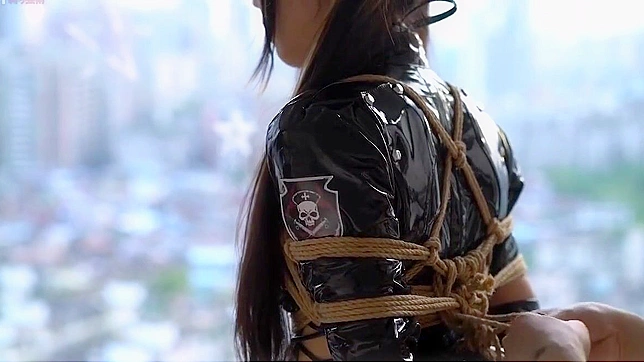 致命女郎—诱惑的化身—‘黑守护者’JAV影片