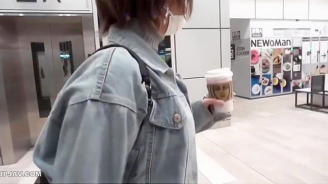 Ariel Knight展现梦幻巨乳，日式成人片女神惊艳全场！