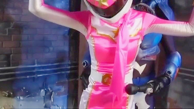 性感Gdsc 13-2制服的日本美女让你心动！