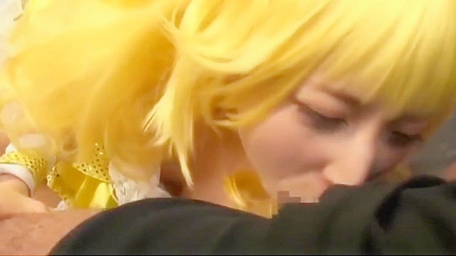 笑容满面的Precure角色扮演激情互动！