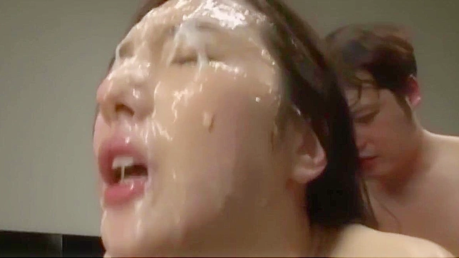 无可抗拒的日本美女出演JAV合体喷射视频