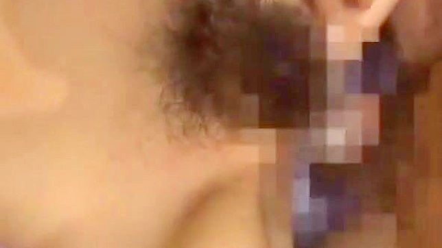日本妖姬美咲丽莎与精液浴的狂热湿战！