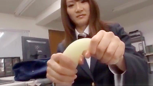 准备好屈服于这些诱人日本女校学生的不可抗拒魅力—仅限成人观看