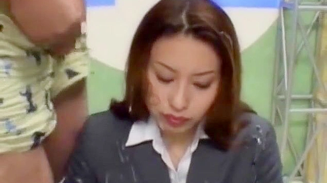 日式女巫在糖浆般喷射中沉浸 – 极致熟妇快感体验